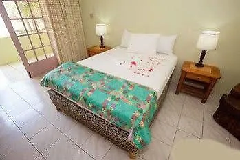 Ocean Sands Hotel Ocho Rios 2*,