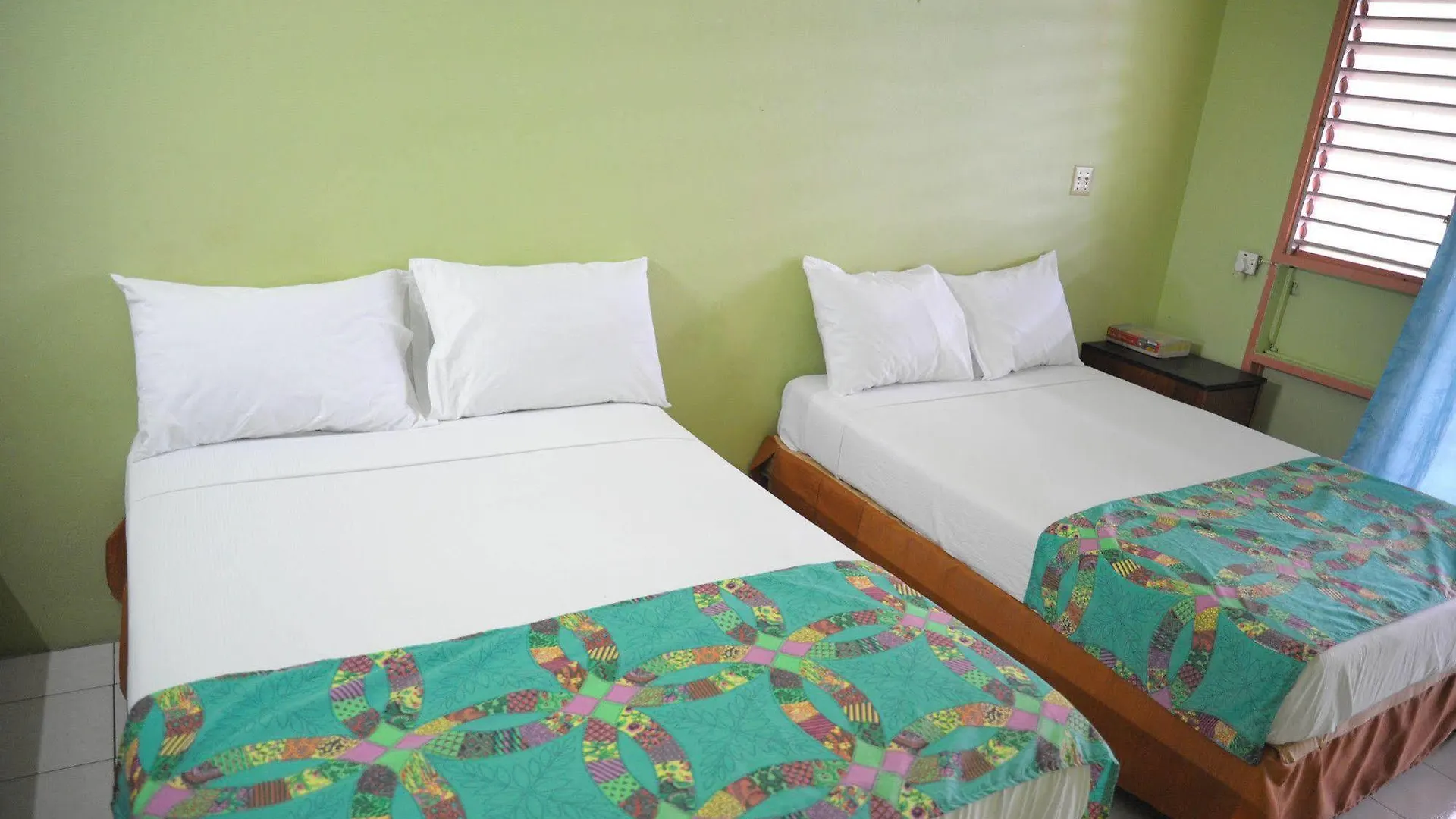 **  Ocean Sands Hotel Ocho Rios Jamaica