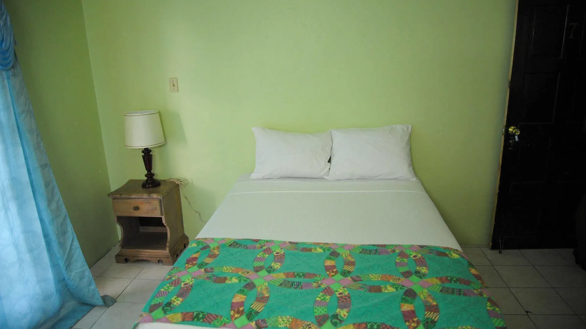 Ocean Sands Hotel Ocho Rios 2*,  Jamaica