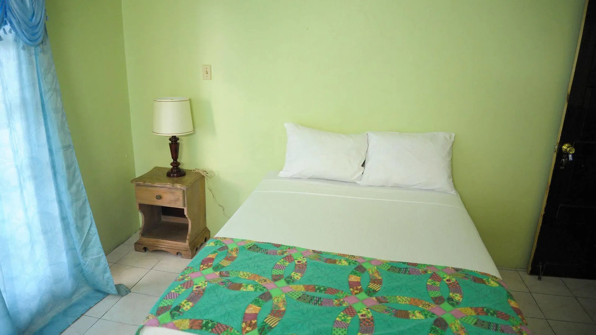 Ocean Sands Hotel Ocho Rios